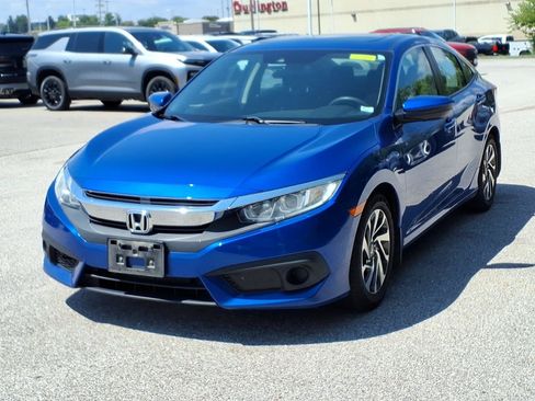 Used 2016 Honda Civic EX image 2