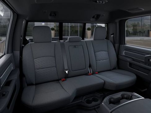 New 2026 RAM 2500 Big Horn AWD/4WD image 16