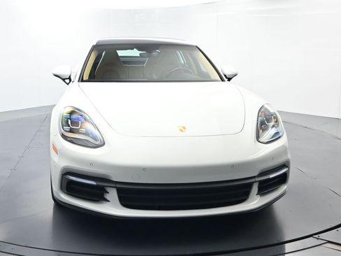 Used 2018 Porsche Panamera 4 image 18