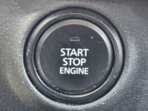 Used 2022 MAZDA MAZDA3 s FWD image 27