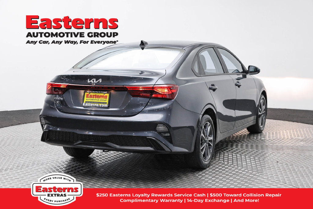 Used 2024 Kia Forte LXS FWD image 6