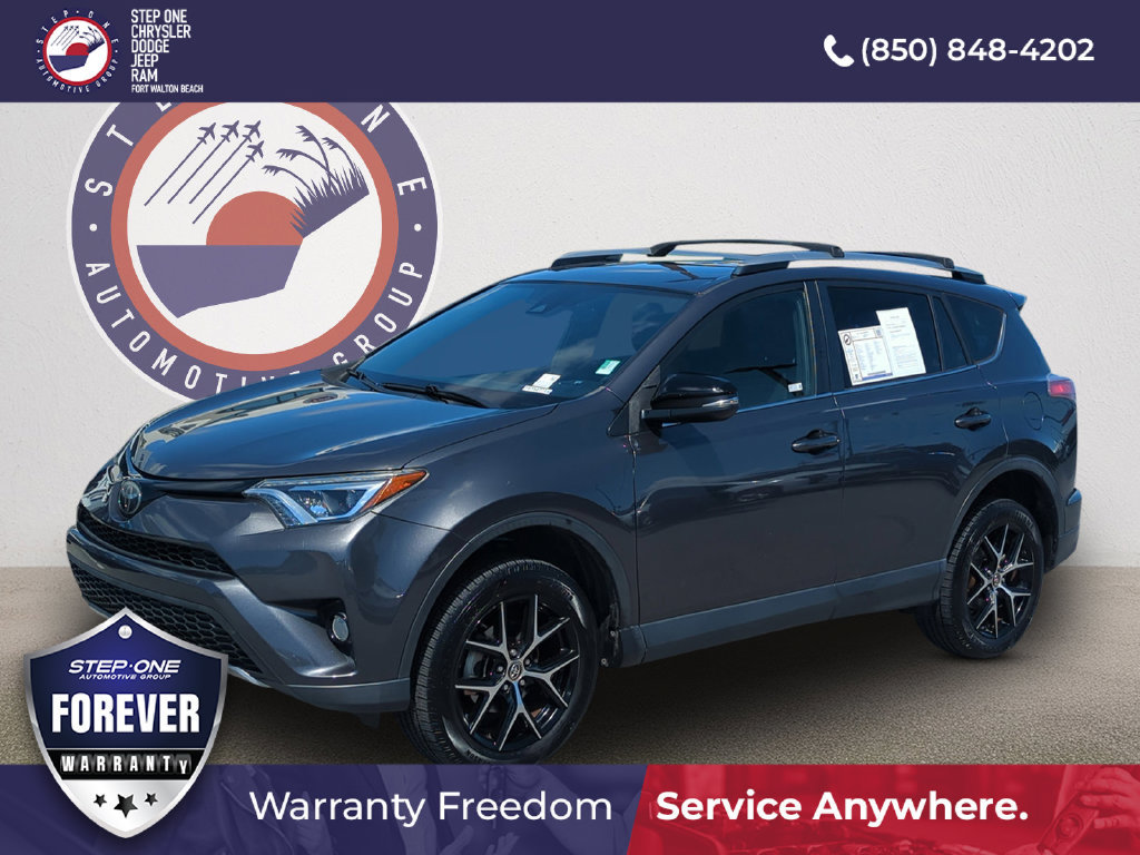 Used 2018 Toyota RAV4 SE w/ Power Extra Value Package FWD image 2