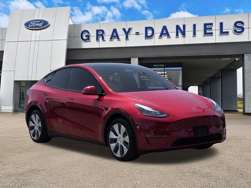Used 2020 Tesla Model Y Long Range AWD/4WD image 1