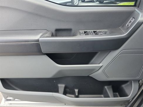 Used 2021 Ford F150 XLT image 23