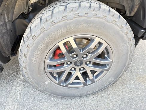 Used 2023 Ford Ranger Lariat w/ Tremor Off-Road Package AWD/4WD image 16
