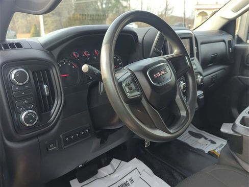 Used 2022 GMC Sierra 3500 Pro w/ Convenience Package image 10