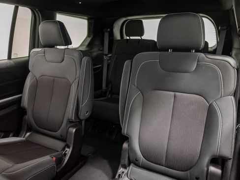 Used 2024 Jeep Grand Cherokee L Laredo AWD/4WD image 27
