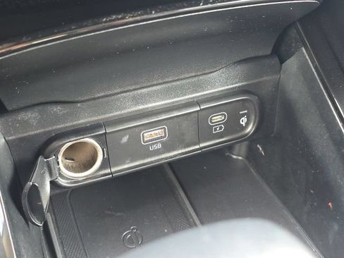 Used 2024 Kia Telluride S w/ S Sunroof Package FWD image 38