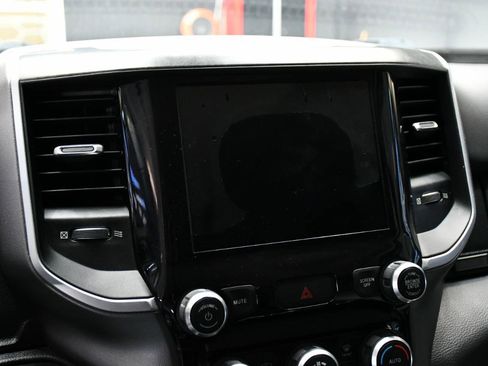 Used 2019 RAM 1500 Big Horn image 20