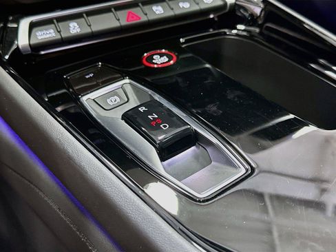 Used 2023 Audi e-tron GT Prestige w/ Prestige Package AWD/4WD image 17