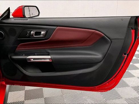 Used 2025 Ford Mustang GT Premium w/ GT Performance Package RWD image 22