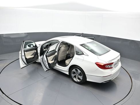 Certified 2018 Honda Accord EX-L image 44