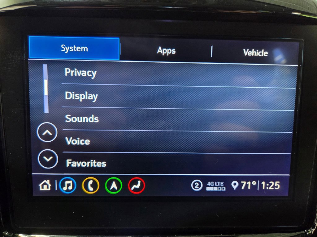 Used 2020 Chevrolet Traverse High Country w/ LPO, Floor Liner Package AWD/4WD image 50