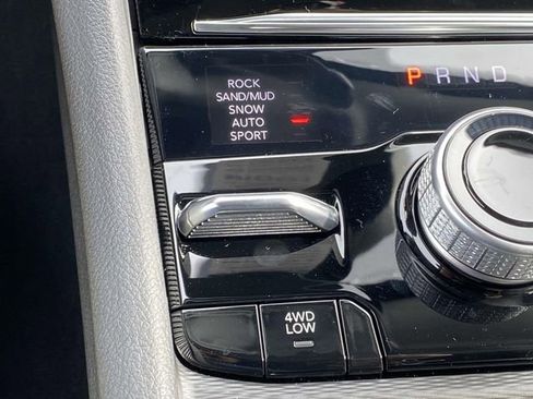 New 2024 Jeep Grand Cherokee Limited 4xe w/ Luxury Tech Group II AWD/4WD image 34