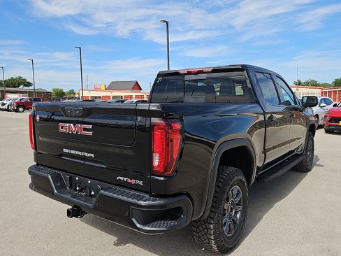 New 2026 GMC Sierra 1500 AT4X AWD/4WD image 5