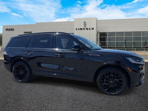 Used 2025 Lincoln Aviator Reserve w/ Equipment Group 201A image 1
