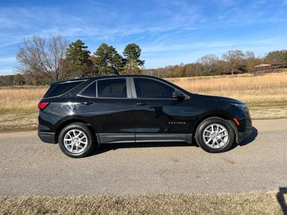 Used 2022 Chevrolet Equinox LS w/ LS Convenience Package