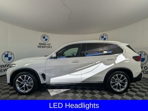 Used 2026 BMW X5 xDrive40i w/ Premium Package AWD/4WD image 5