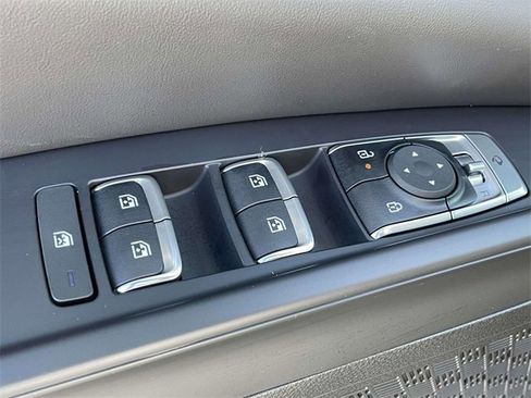 New 2026 Kia Carnival SX Prestige image 30