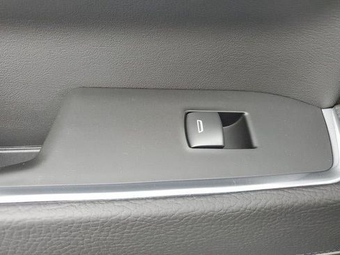 New 2026 GMC Sierra 1500 Denali AWD/4WD image 12