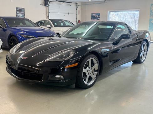 Used 2007 Chevrolet Corvette Coupe image 1