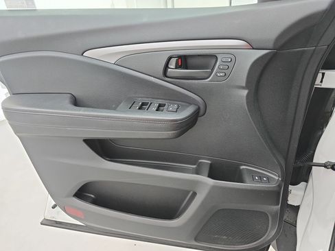 Used 2022 Honda Passport EX-L image 27