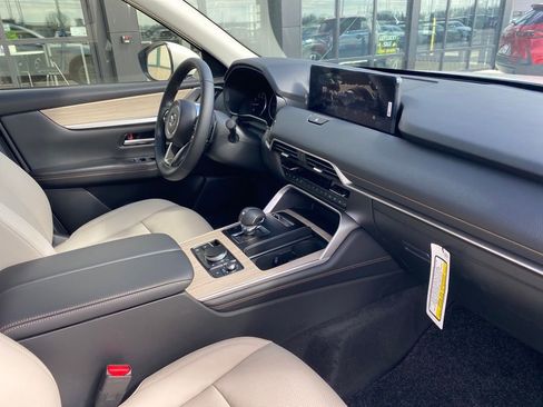 New 2026 MAZDA CX-90 3.3 Turbo w/ Preferred Package AWD/4WD image 24