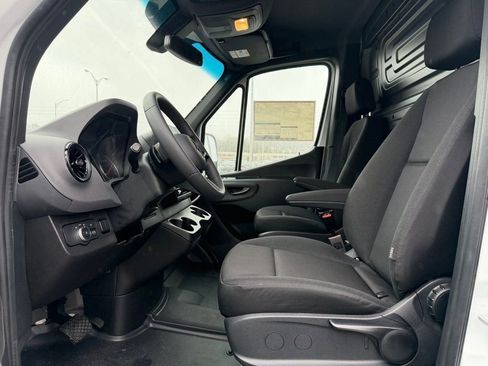 New 2026 Mercedes-Benz Sprinter 2500 image 15