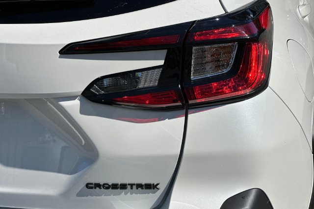 Used 2026 Subaru Crosstrek 2.5i Limited AWD/4WD image 7
