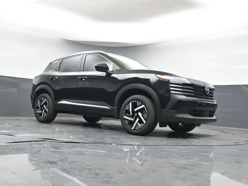 New 2026 Nissan Kicks SV image 31