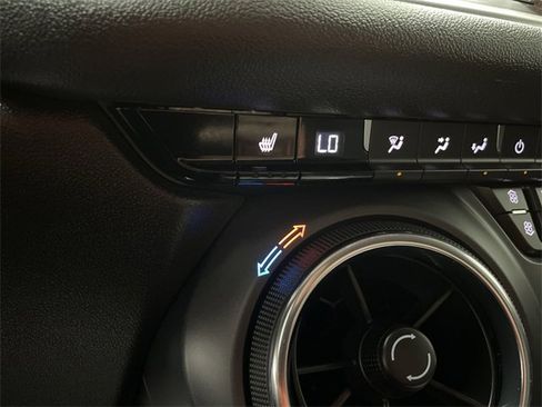 Certified 2023 Chevrolet Blazer LT w/ Convenience Package image 31