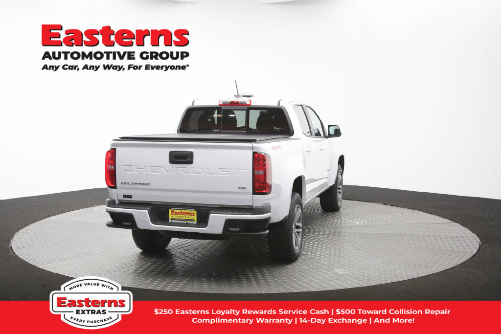Used 2022 Chevrolet Colorado LT w/ Luxury Package AWD/4WD image 42
