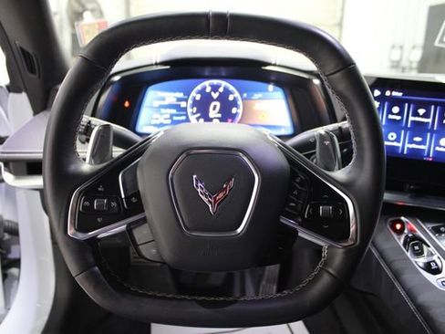 Used 2024 Chevrolet Corvette Stingray Preferred Conv w/ Z51 Performance Package RWD image 15