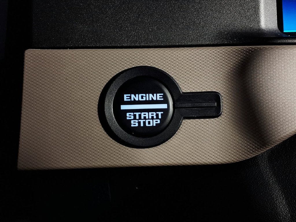 Used 2024 Ford Bronco Wildtrak AWD/4WD image 18