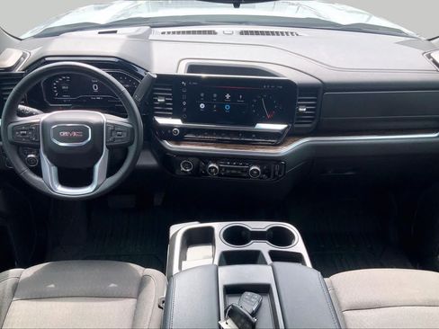 Used 2024 GMC Sierra 1500 Elevation AWD/4WD image 14