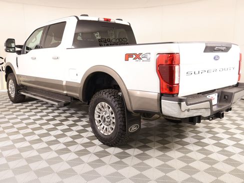 Used 2022 Ford F250 Lariat w/ Chrome Package image 23