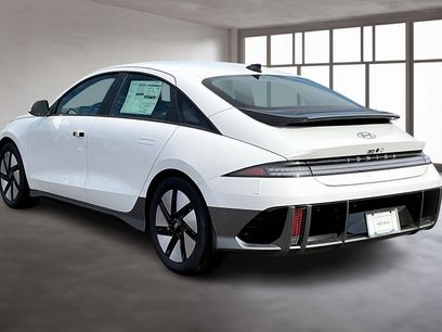 New 2025 Hyundai Ioniq 6 SE