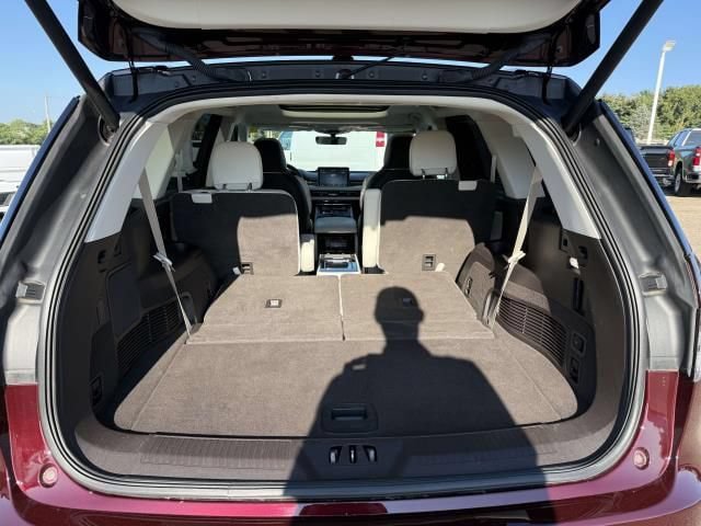 Used 2022 Lincoln Aviator Black Label w/ Dynamic Handling Package AWD/4WD image 8