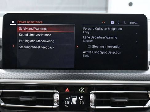 Used 2023 BMW X4 xDrive30i w/ Premium Essential Package AWD/4WD image 32
