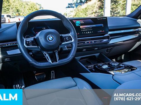 Used 2025 BMW i5 eDrive40i w/ M Sport Package image 26