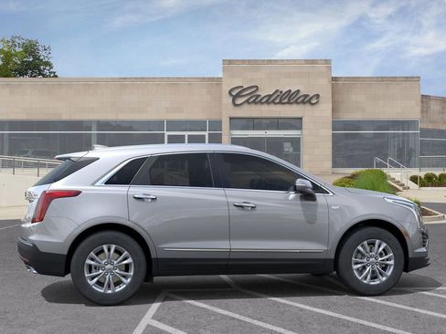 New 2026 Cadillac XT5 Luxury image 5