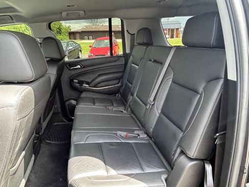 Used 2018 Chevrolet Suburban LT AWD/4WD image 22