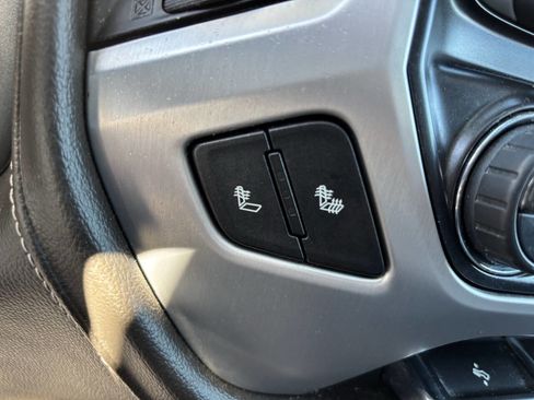 Used 2018 GMC Sierra 1500 SLT w/ SLT Premium Package image 29