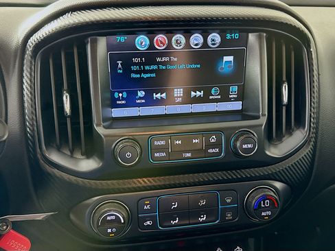 Used 2018 Chevrolet Colorado ZR2 AWD/4WD image 18