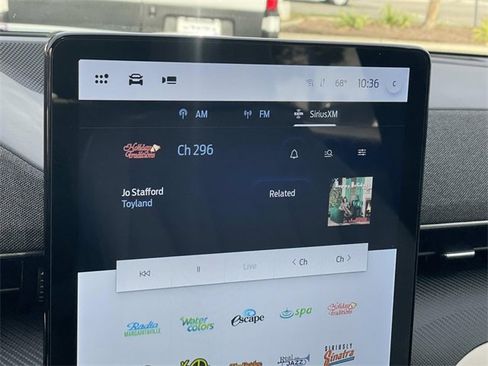 Used 2022 Ford Mustang Mach-E Premium image 13