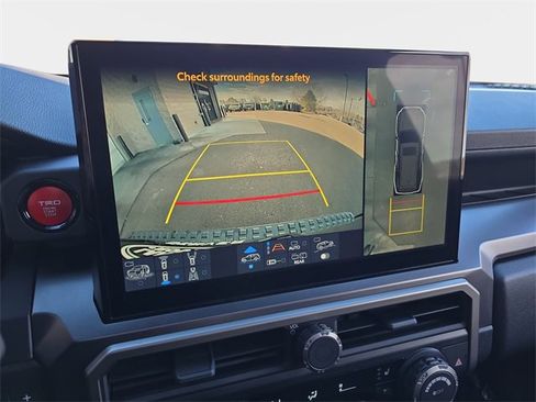 Used 2025 Toyota 4Runner TRD Off-Road Premium w/ Tow Technology Package image 26