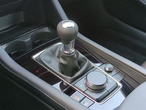 New 2026 MAZDA MAZDA3 2.5 S Hatchback w/ Premium Pkg image 32