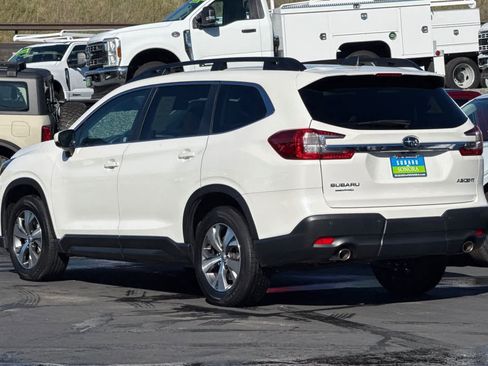 Used 2024 Subaru Ascent Premium w/ Convenience Package image 6