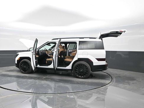 New 2026 Hyundai Santa Fe Calligraphy image 32