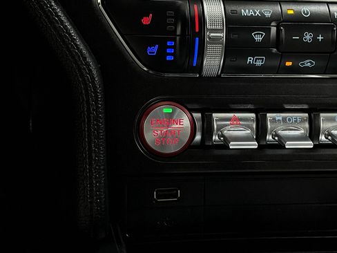 Used 2018 Ford Mustang GT Premium RWD image 20